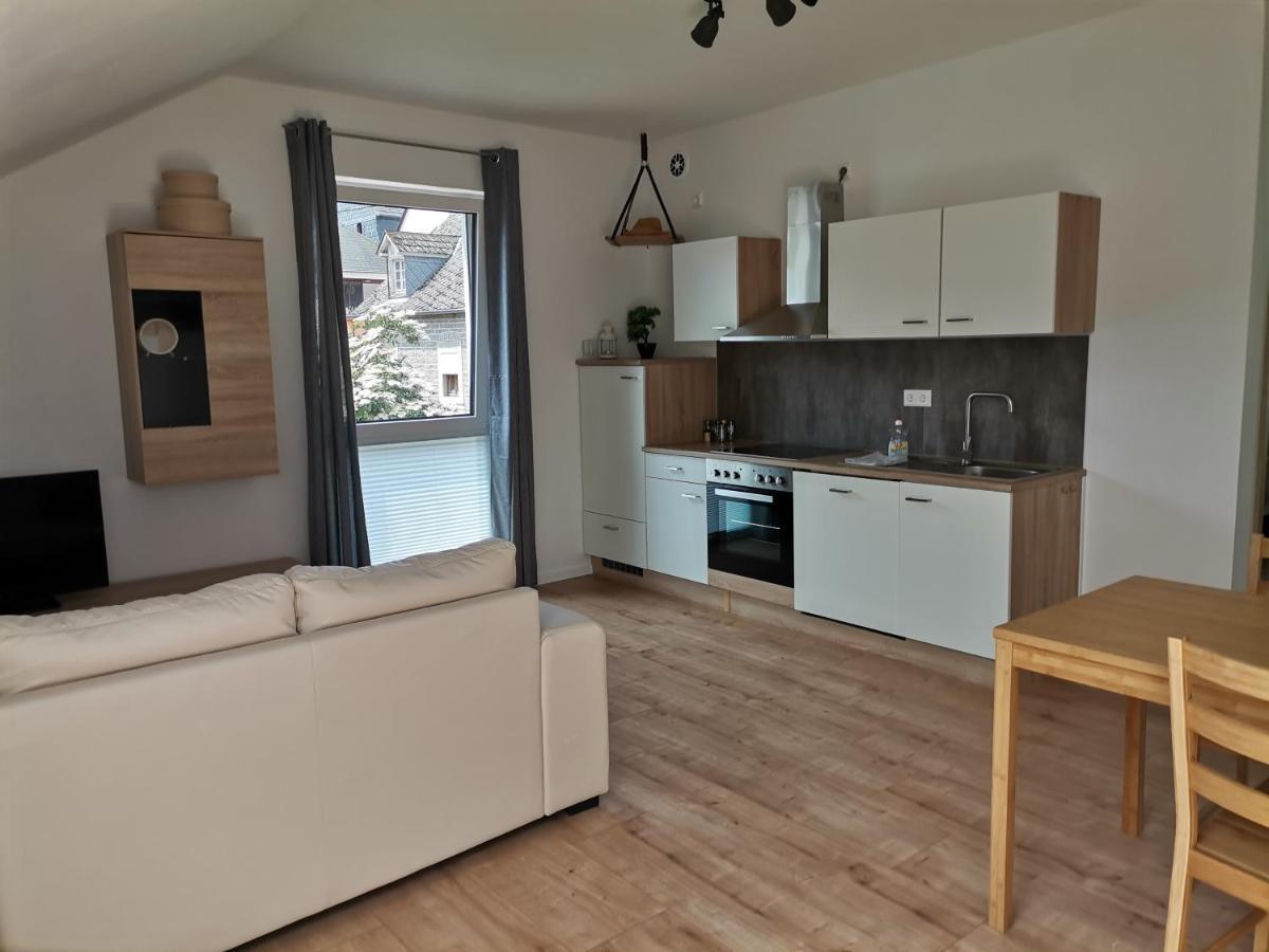 Sonnenufer Apartment & Moselwein I Bernkastel-Kues Bagian luar foto